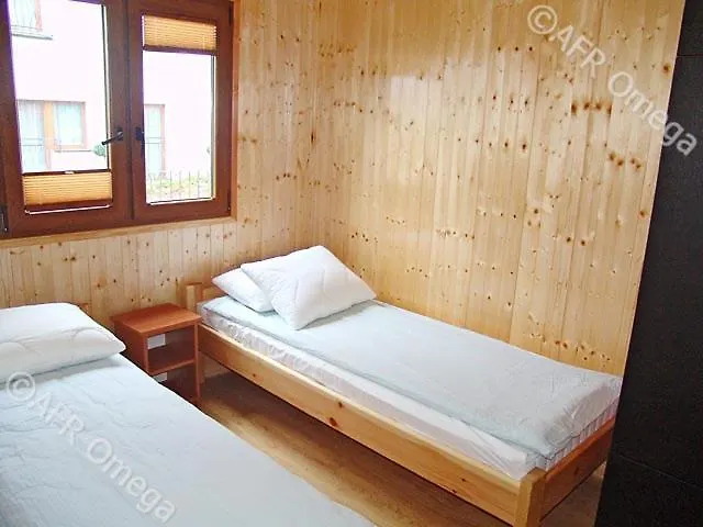 Letniskowe Pikamar Lodge *